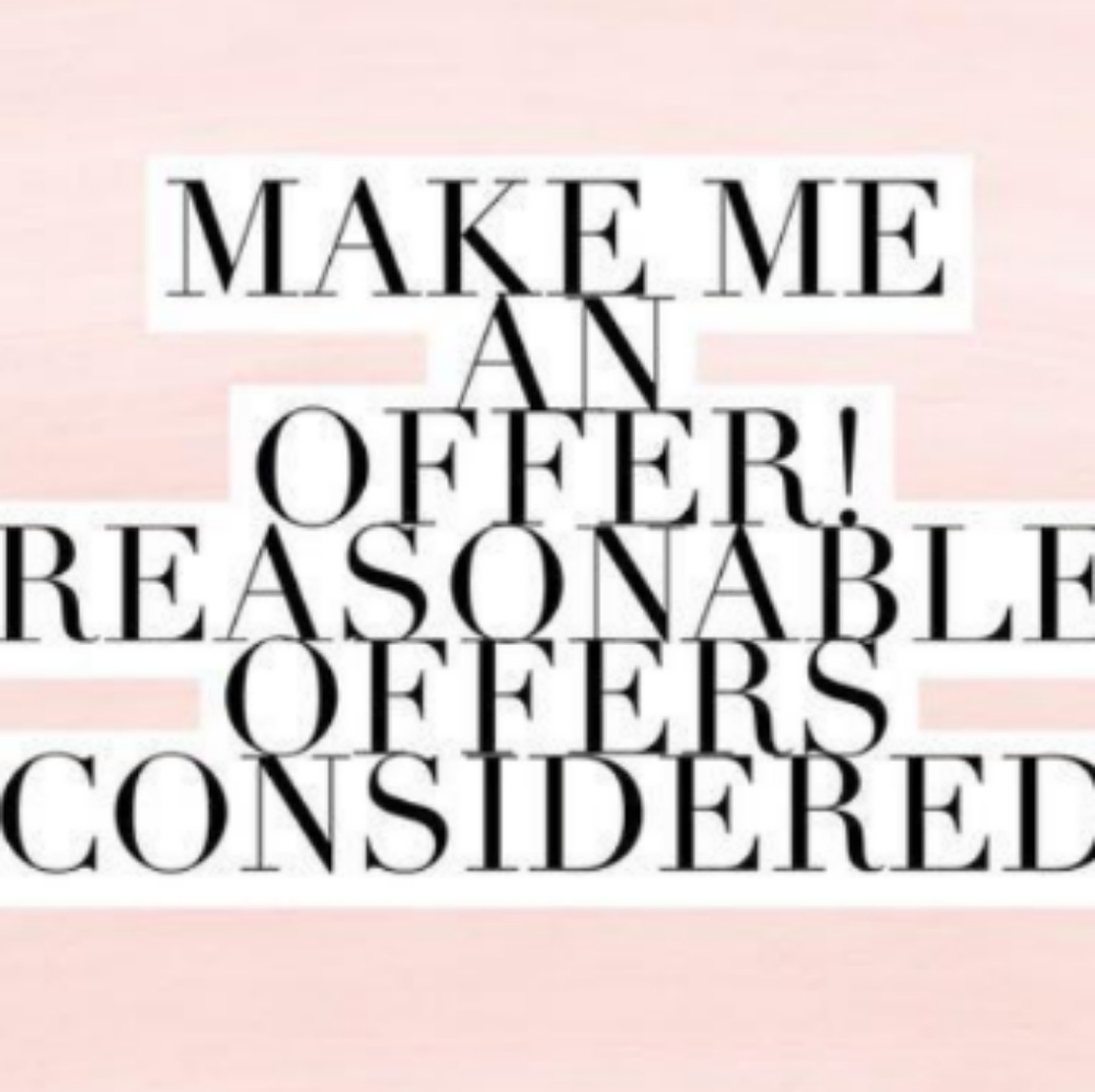 Accepting Reasonable offers 🦋